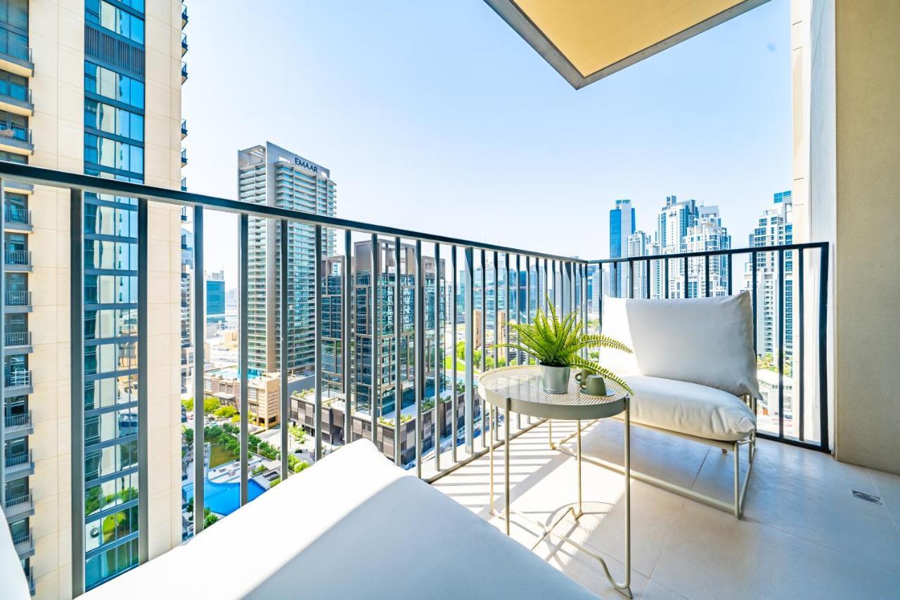 Incredible Views From This Classy Apt With Terrace Dubai Exterior foto