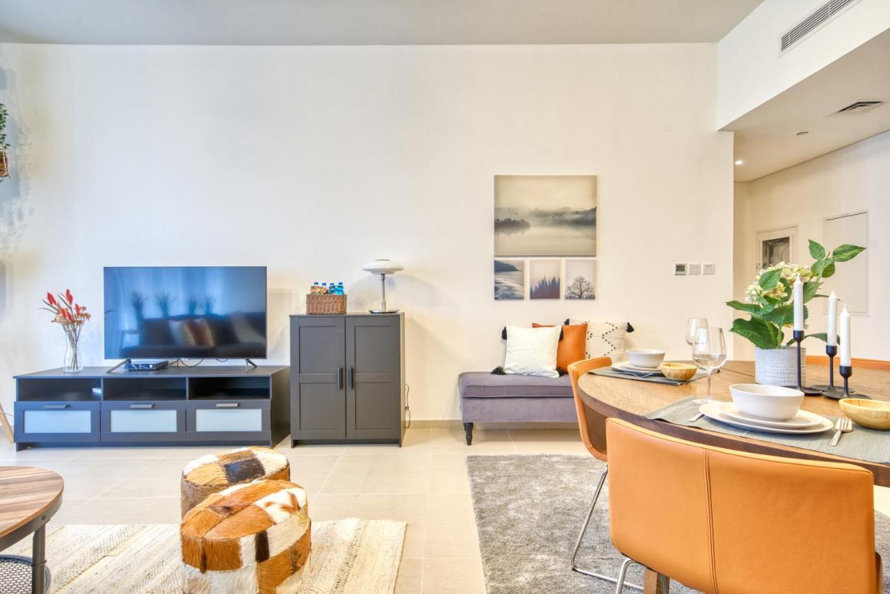 Incredible Views From This Classy Apt With Terrace Dubai Exterior foto