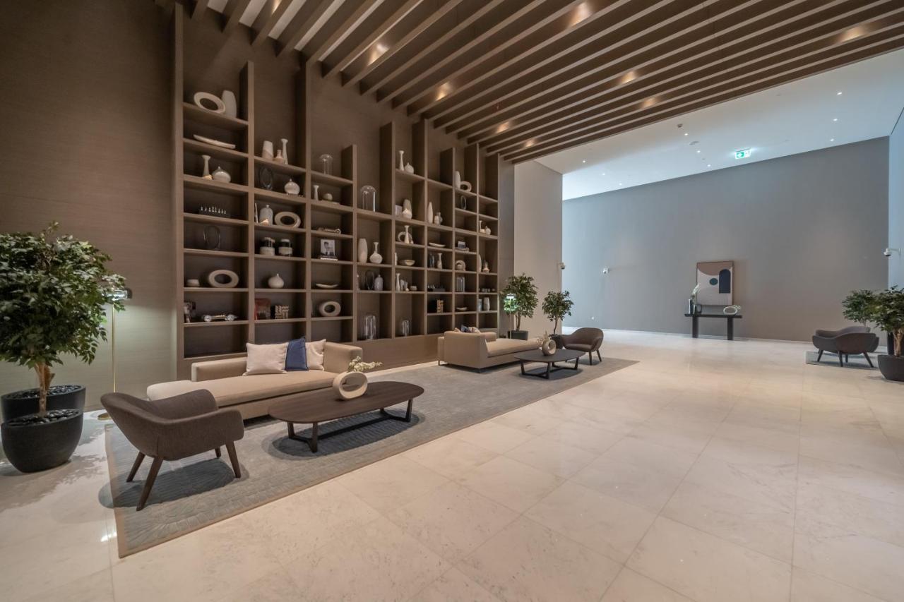 Incredible Views From This Classy Apt With Terrace Dubai Exterior foto