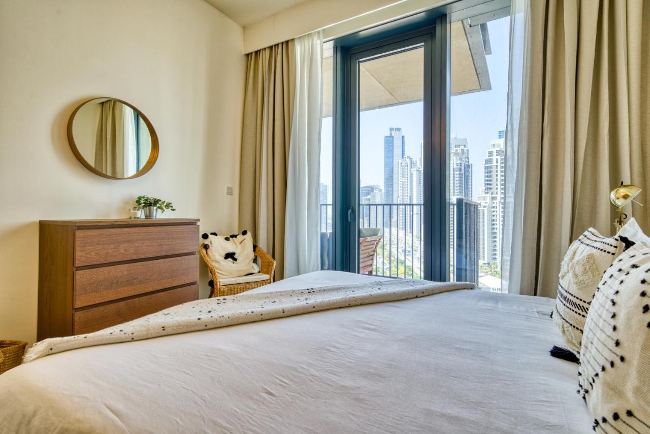 Incredible Views From This Classy Apt With Terrace Dubai Exterior foto