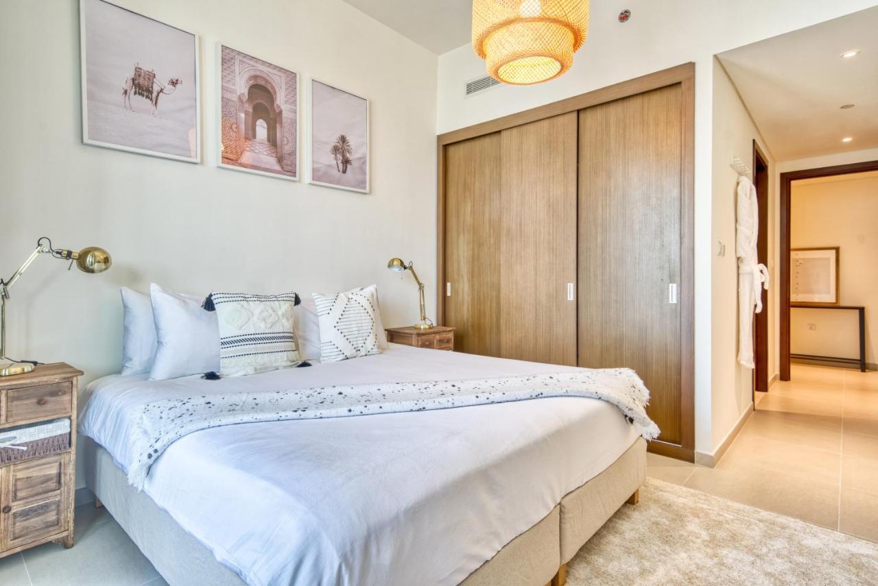 Incredible Views From This Classy Apt With Terrace Dubai Exterior foto
